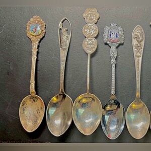 Set of 5 Vintage Souvenir Collectors Spoons